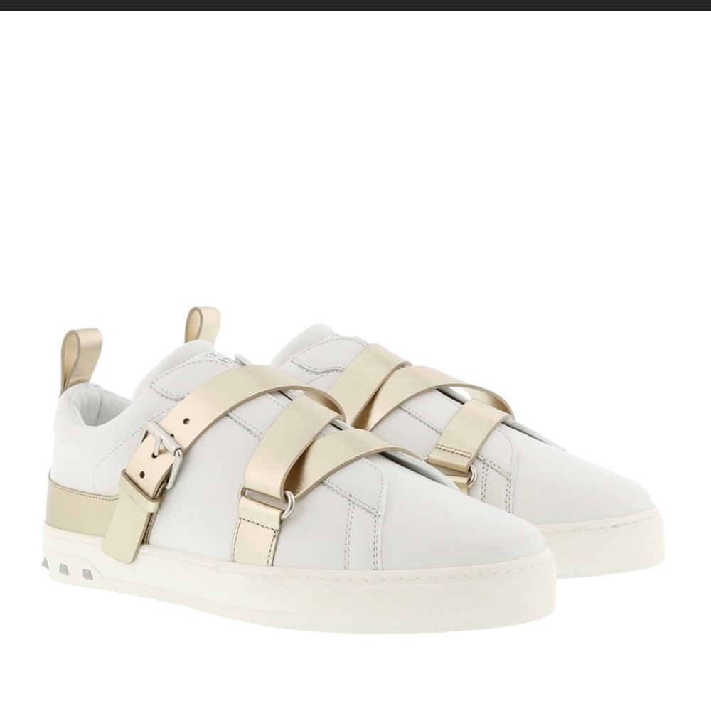 Valentino Rockstud 'v- Punk' Buckle-strap( sold)
